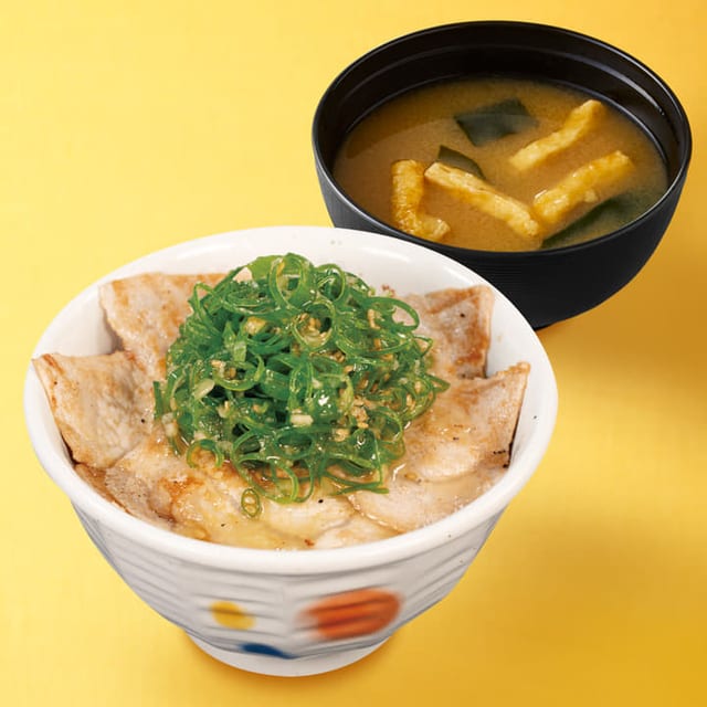 豚ロースネギ塩丼 大盛（松屋）
